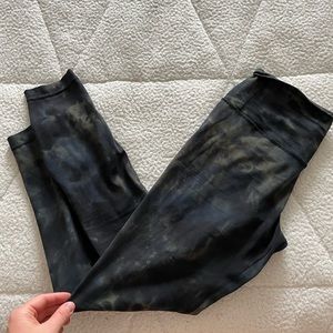 - Lululemon align diamond dye
